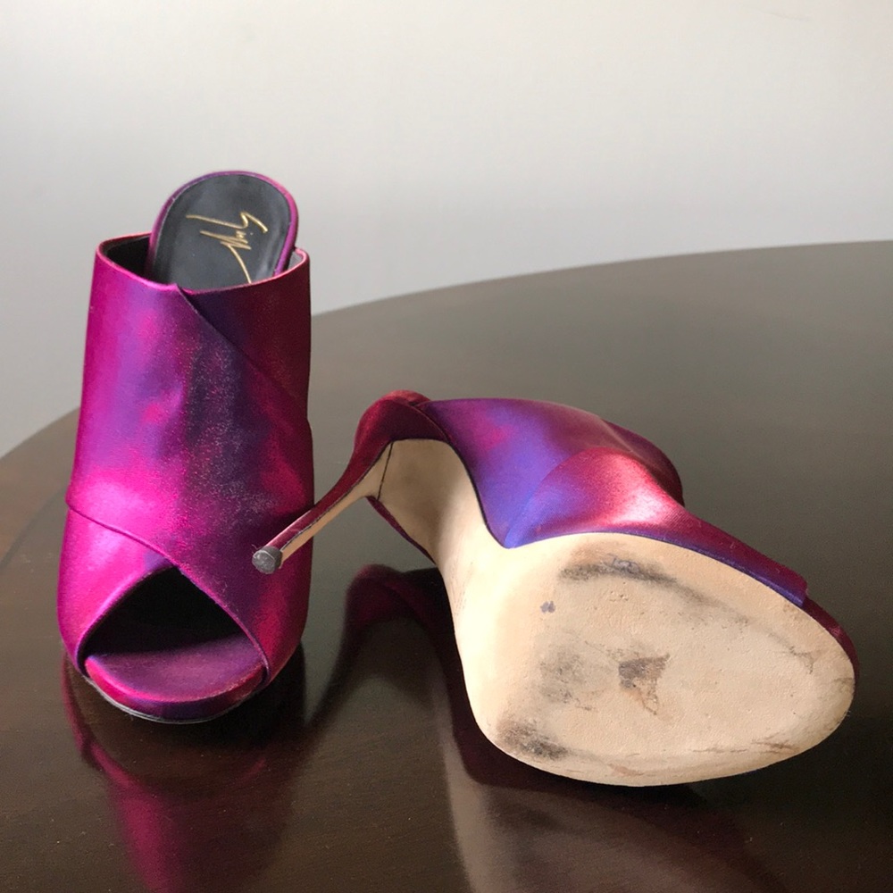 Giuseppe Zanotti Purple Velvet 7.5M SlipOn Slipper - Picture 8 of 8